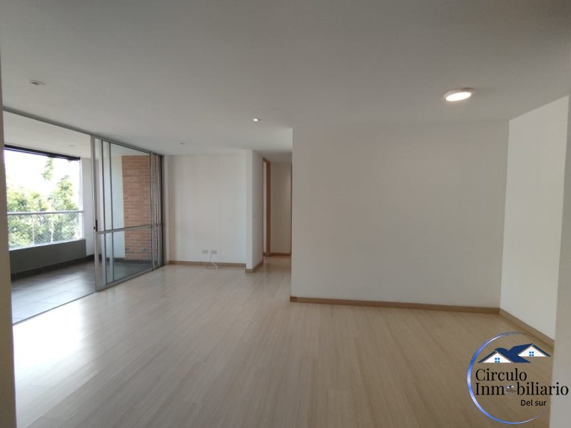 Apartamento disponible para Arriendo en Envigado El Esmeraldal Foto numero 1