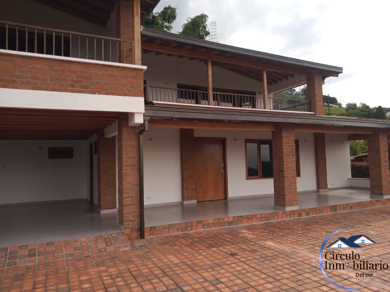 Casa-Finca disponible para Arriendo en Envigado San Rafael Foto numero 1