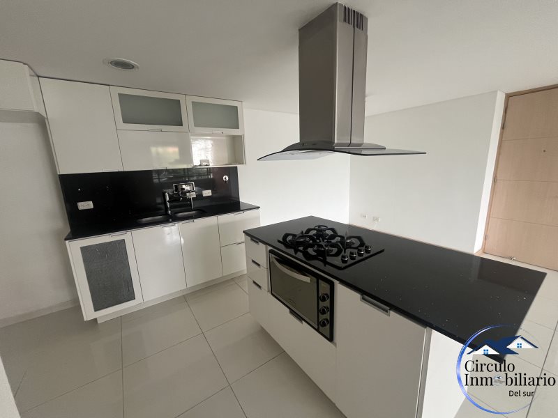 Apartamento disponible para Arriendo en Envigado El Esmeraldal Foto numero 1