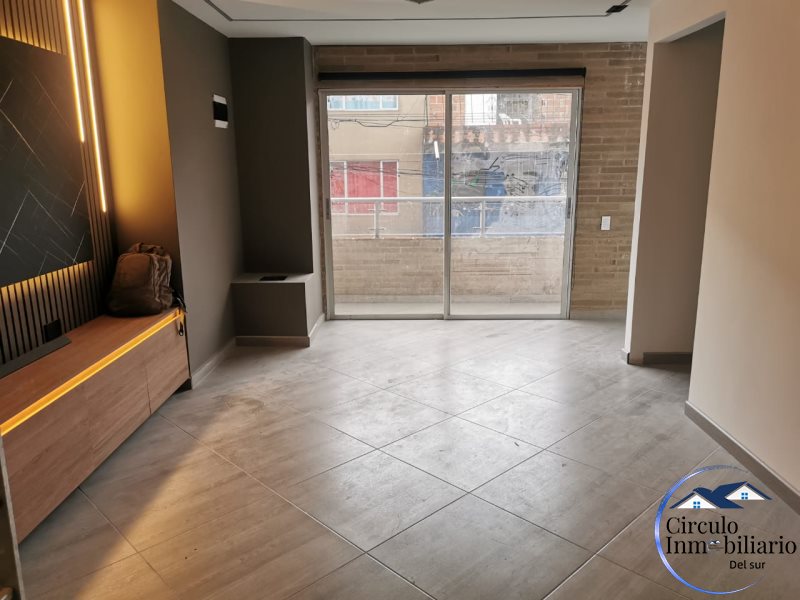 Apartamento disponible para Arriendo en Envigado con un valor de $2,300,000 código 2676